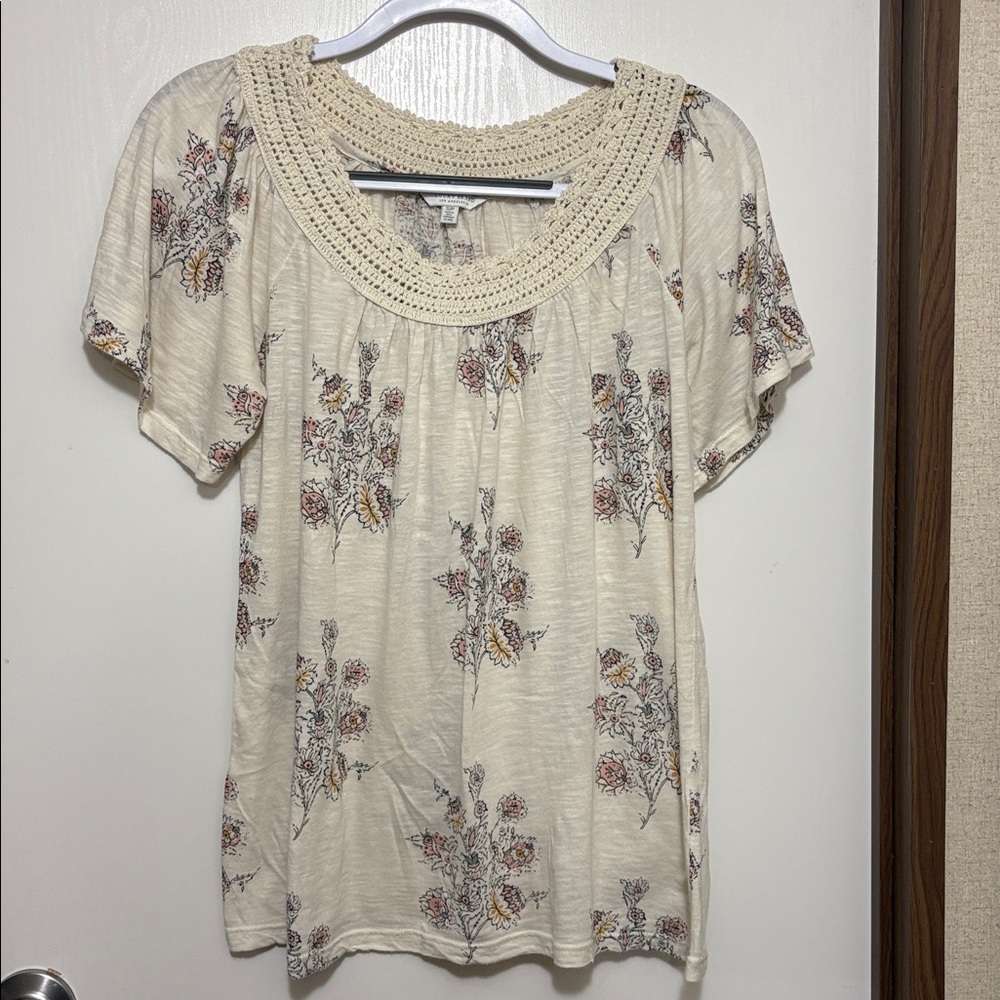Lucky Brand Small Boho Floral Crochet Neck Cream Blouse Peasant Cottagecore